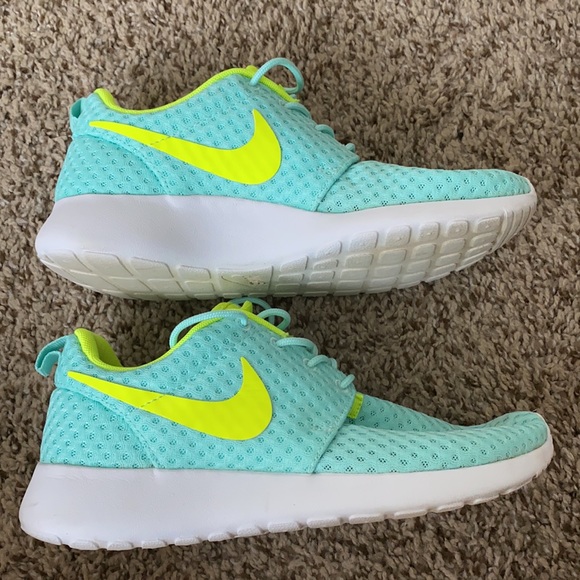 Nike Roshe Run - Picture 4 of 6